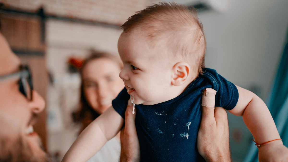Managing spit-up after&nbsp;meals